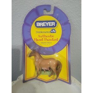 Breyer Stablemates Quarter Horse 5907  Authentic Hand painted.